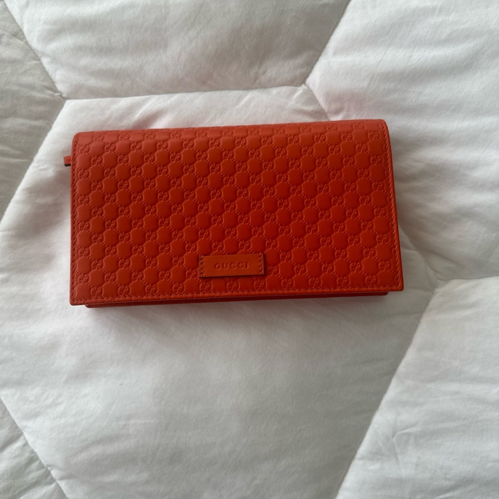 Gucci Mini Wallet Orange Embossed Logo